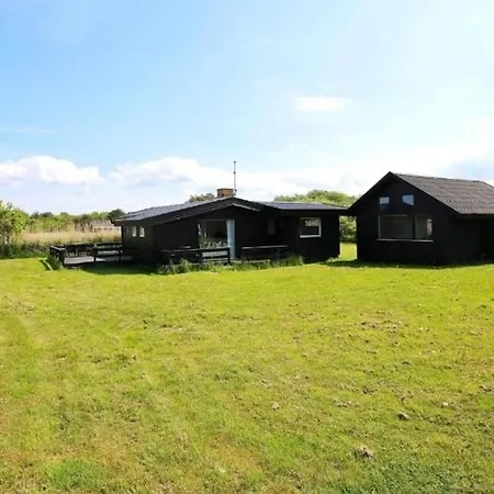 Romantisk Feriehus 100 Meter Taet Pa Havet 別荘